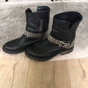 Steve Madden Frankie Studded Boots